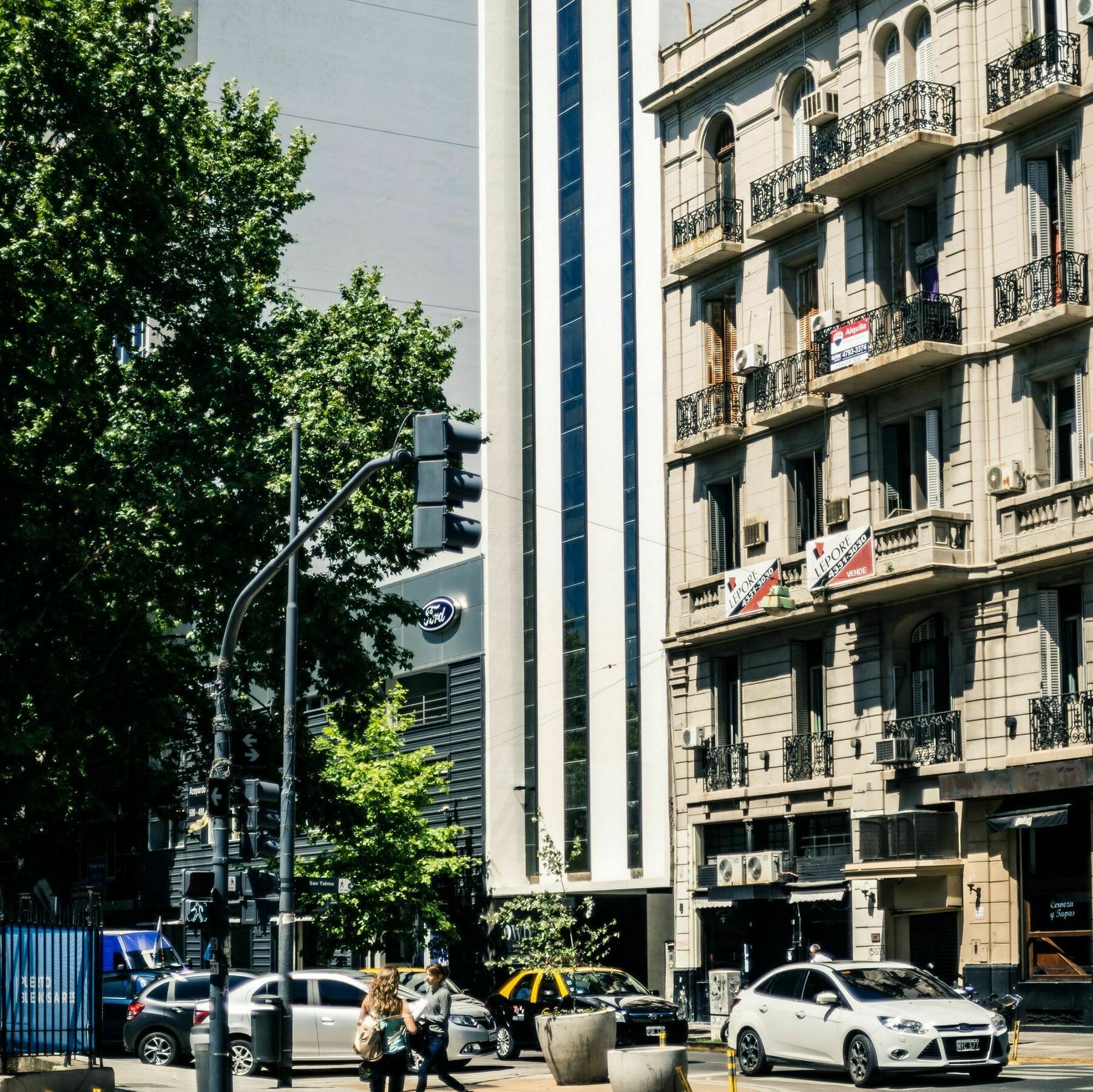 ホテル Pleno Madero ブエノスアイレス エクステリア 写真